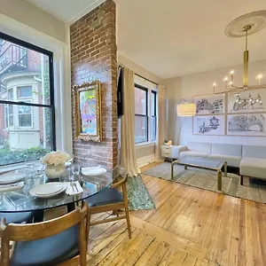 Apartment The Warhola Bloomfield By Luxe Pgh