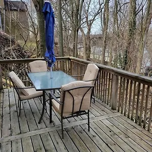 Apartment 1 Bedroom - Parking - Amazing View Nearby!