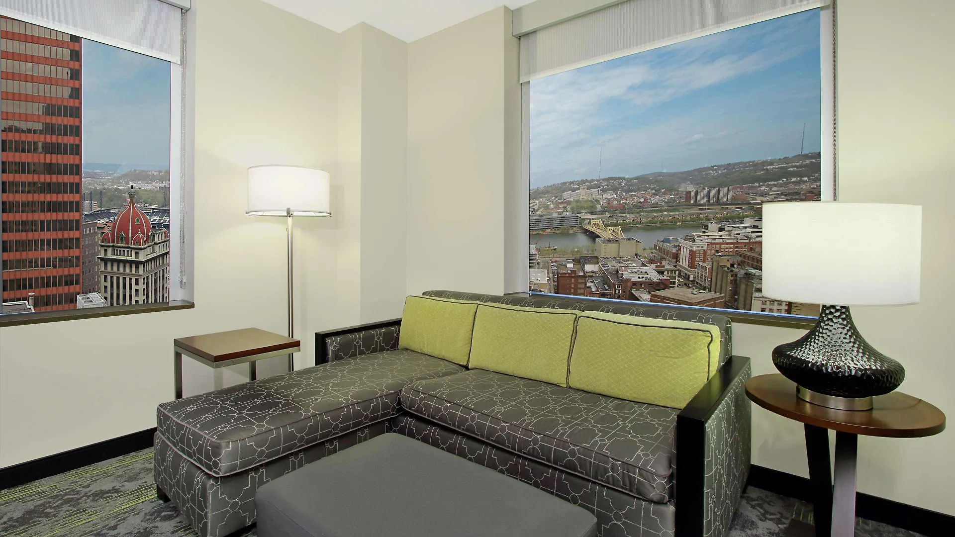 Embassy Suites Pittsburgh-Downtown Pittsburgh