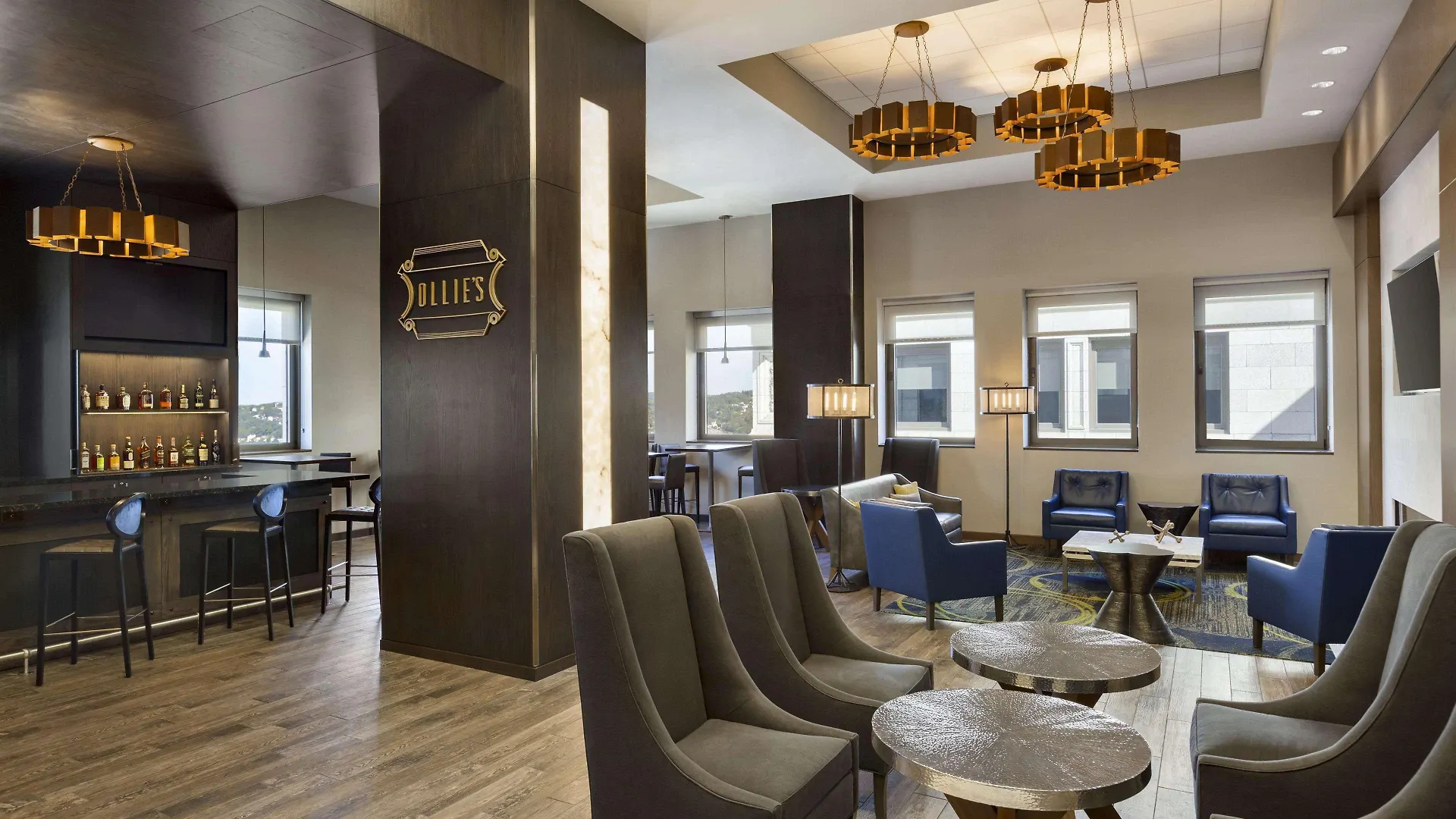 Embassy Suites Pittsburgh-Downtown Otel
